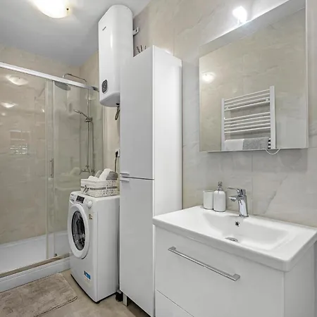 Amazing In With Wifi