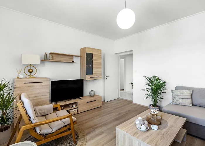 Amazing In With Wifi 아파트 시베니크